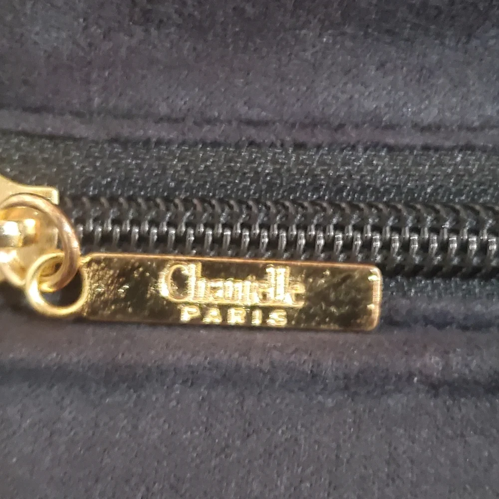Chantelle Paris Jewelry holder wallet NWOTS black w/suede inside snap closure - Picture 4 of 8